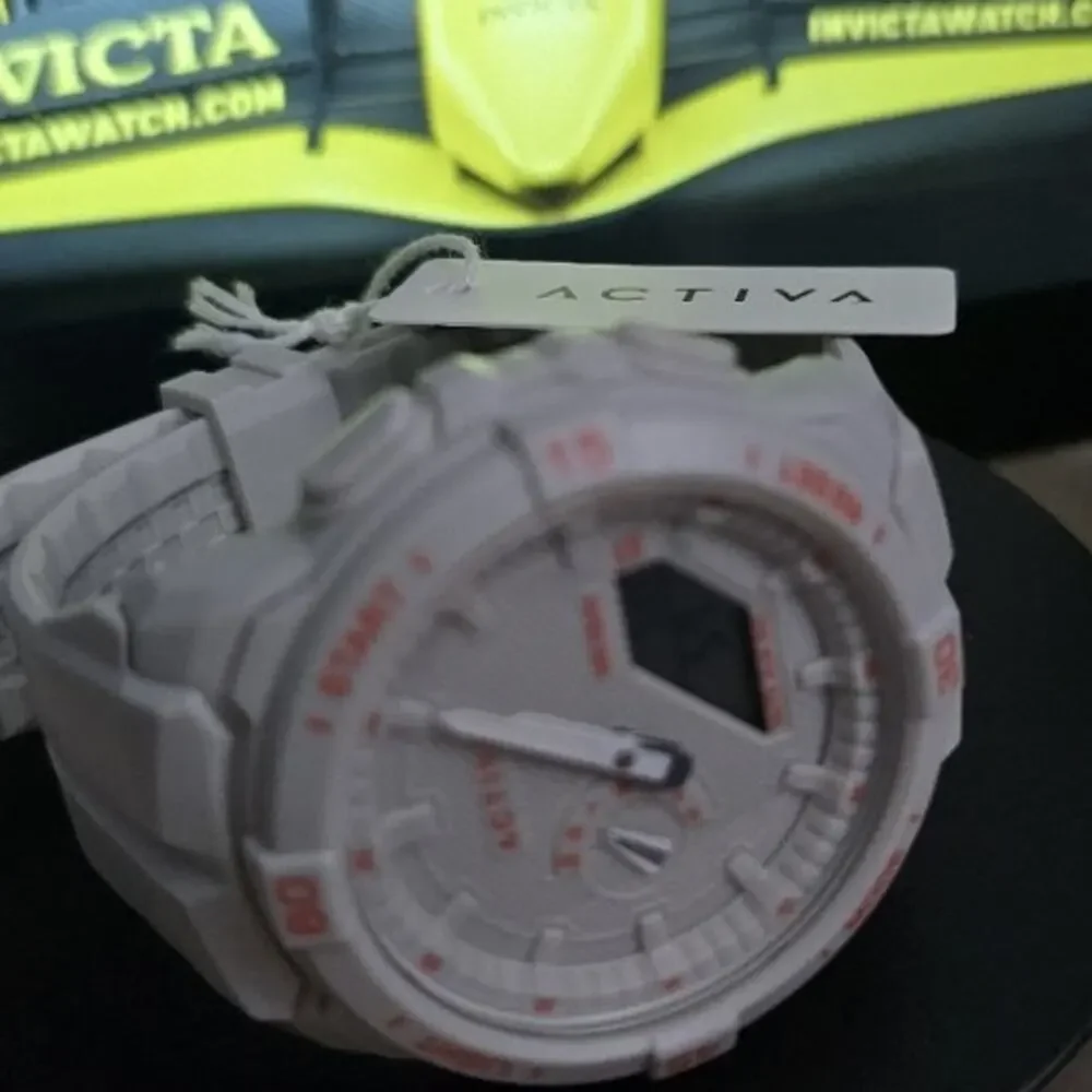 Invicta activa engorph